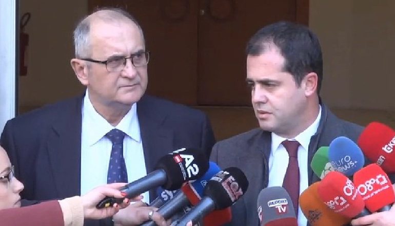 NDËRPRITET MBLEDHJA/ Ikën edhe opozita, pritet që të rikthehen pas konsultimeve me partinë
