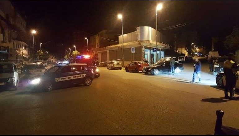 ATENTAT NË TIRANË/ Të shtëna me armë te Komuna e Parisit, dyshohet për…
