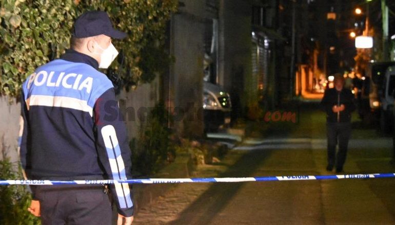 GRABITJA E POSTËS PRIVATE NË TIRANË/ Autorët morën një sasi të vogël lekësh. I kapën kamerat, njëri çalonte…