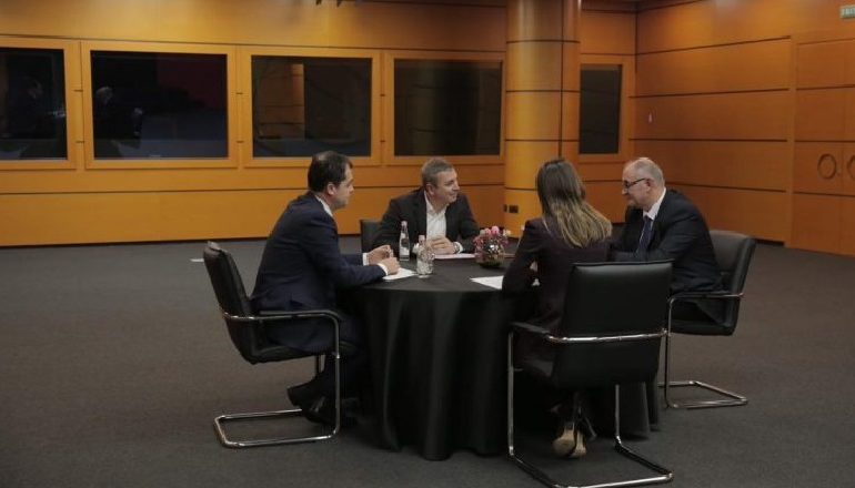 FTESA E OPOZITËS/ Gjiknuri: Po nuk sollët një propozim të ri për KQZ, s’ka mbledhje tjetër të Këshillit Politik