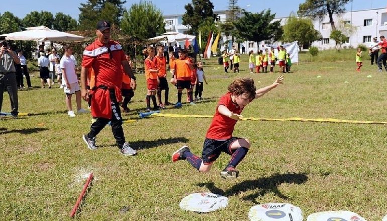 PËRKUJDESJA NDAJ FËMIJËVE TË FA/ Xhaçka: Sot treguan aftësitë e tyre më të mira…