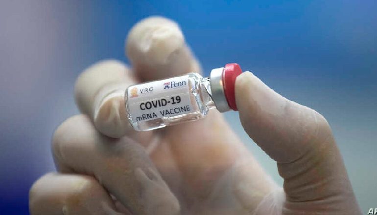ARSYEJA/ Studiuesit britanikë: Vaksina kundër Covid mund të jetë si spraj nga hundët