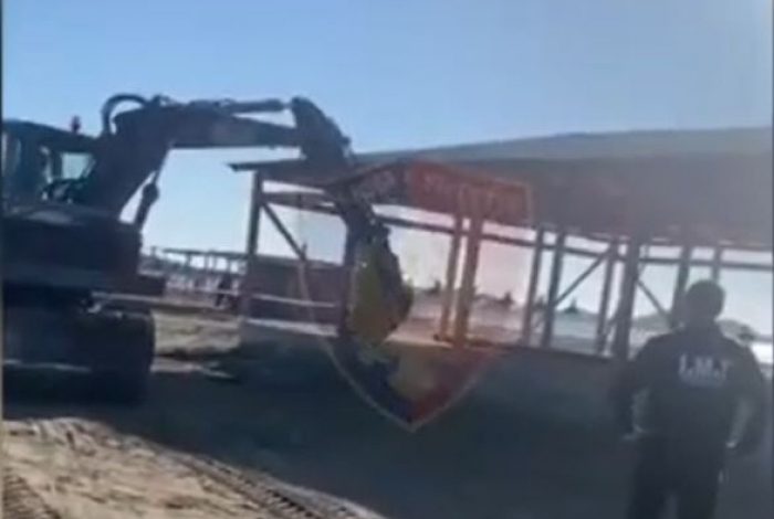 NDËRTUAN PA LEJE NË PRONËN PUBLIKE/ Gjobë 20 milionë lekë dhe ndjekje penale për 3 persona në Durrës