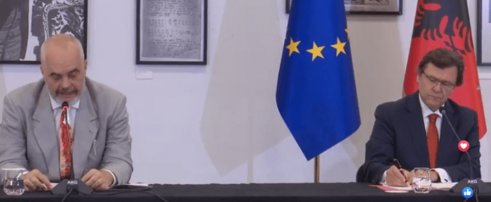 U PREZANTUA TË ENJTEN NGA RAMA/ Meta pret sot në zyrë kryenegociatorin e Shqipërisë për Integrimin