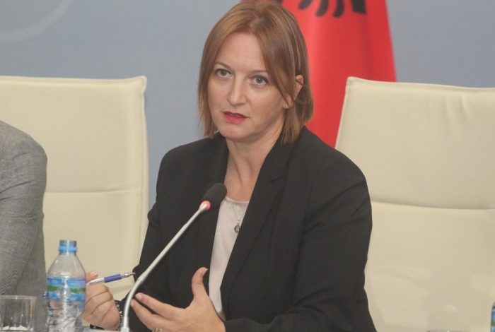 KREDIA PËR BIZNESIN ME GARANCINË E DYTË SOVRANE/ Denaj: Do të jepet mundësia për të lehtësuar interesat