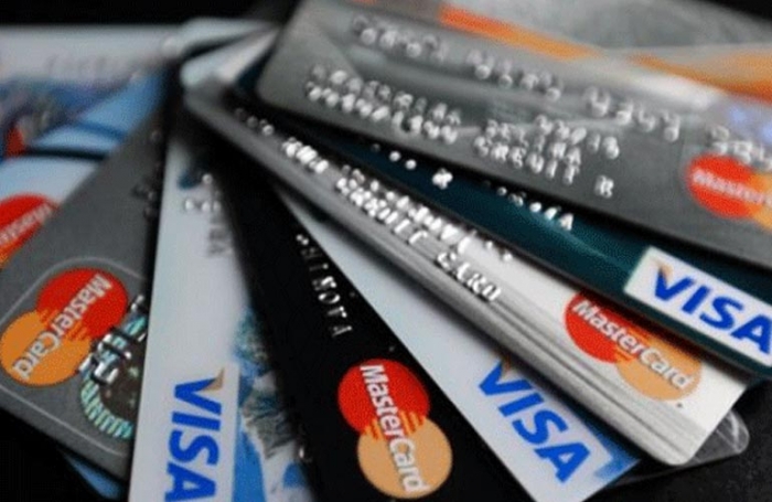 HIQEN TARIFAT PËR TRANSFERTAT ELEKTRONIKE DERI NË 20 MIJË LEKË/ Banka e Shqipërisë zyrtarizon rregulloren për pagesat ndërbankare