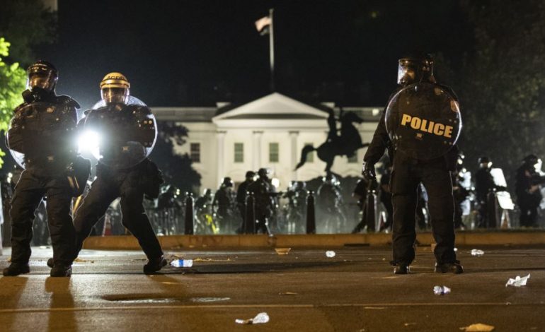PROTESTA/ Trump vlerëson Gardën Kombëtare, fajëson “anarkistët”