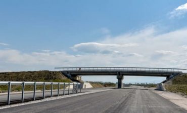 DETAJET NGA BYPASS-I I FIERIT/ Hapet autostrada me limitin më të lartë të shpejtësisë në Shqipëri