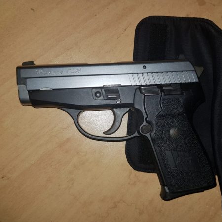 ME PISTOLETË DHE 6 FISHEKË/ Arrestohet gjatë mbrëmjes së djeshme 24- vjeçari në Tiranë