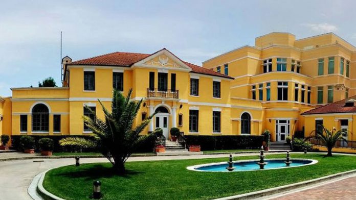 REFORMA ZGJEDHORE/ Ambasada e SHBA-së: Mirëpresim marrëveshjen ndërpartiake, e cila e çon vendin drejt Evropës