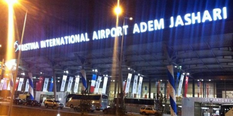 LEHTËSIMI I MASAVE/ Ministri Abrashi: Kosova rihap aeroportin brenda dhjetë ditësh