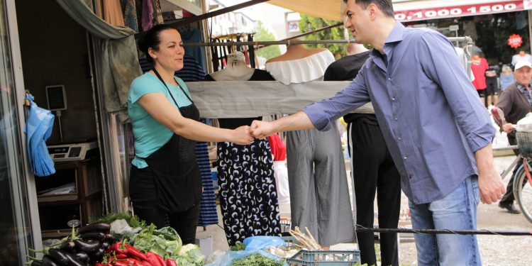 SHPALOS PLANIN EKONOMIK/ Basha: Drita, ujë dhe bukë për të gjithë shqiptarët. Do e bëj Shqipërinë vend tërheqës