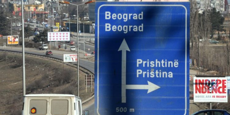 PREJ KOHËSH I NGRIRË/ Të enjten rifillon dialogu Kosovë-Serbi në Bruksel