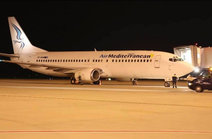 PAS 3 MUAJSH PEZULLIM/ Rifillojnë fluturimet nga aeroporti i Prishtinës, i pari erdhi nga Bazeli i Zvicrës