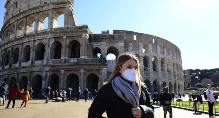 KORONAVIRUSIT I BIE “FUQIA” NË ITALI/ Ulet numri i viktimave dhe rasteve të reja në 24 orët e fundit