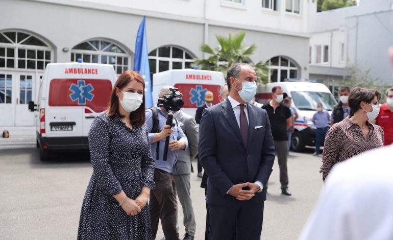 A DO KETË KARANTINË TË DYTË? Ja ç’paralajmëron ministrja Manastirliu: Po përgatisimin strukturën e re ‘Covid’ në QSUT