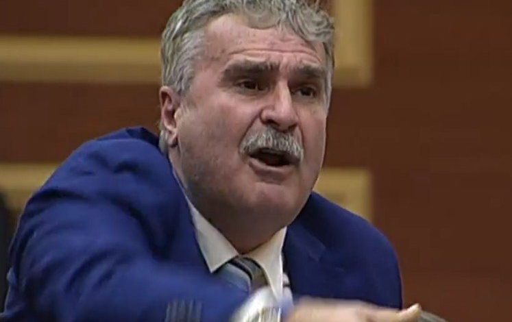 I NËRPREU RAMËS FJALINË NË PARLAMENT/ Përjashtohet për 10 ditë Kujtim Gjuzi