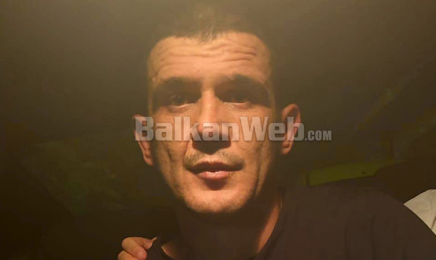 ME BLUZE “ARMANI” DHE XHINSE BLU/ Momenti i arrestimit të Ilir Xhepajt gjatë natës në Astir, u kap poshtë pallatit me qera (FOTO)