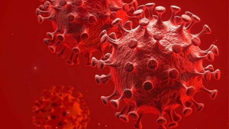 ISHTE I SHTRUAR NË QSUT/ I moshuari del pozitiv me koronavirus pasi kthehet në Korçë