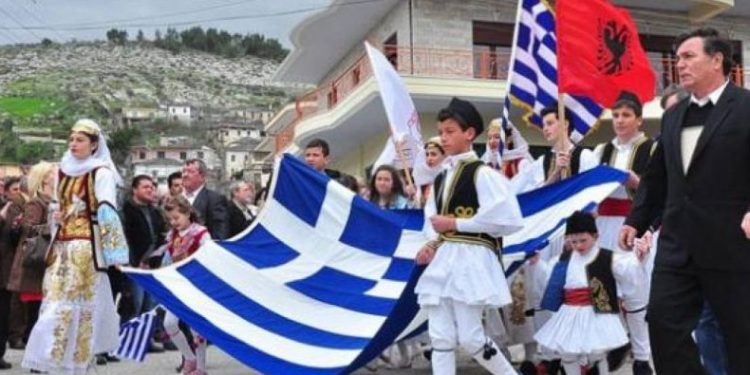 DOKUMENTI I CIA/ Amerikanët më 1978: Minoriteti grek në Shqipëri ka përfituar më tepër se meriton