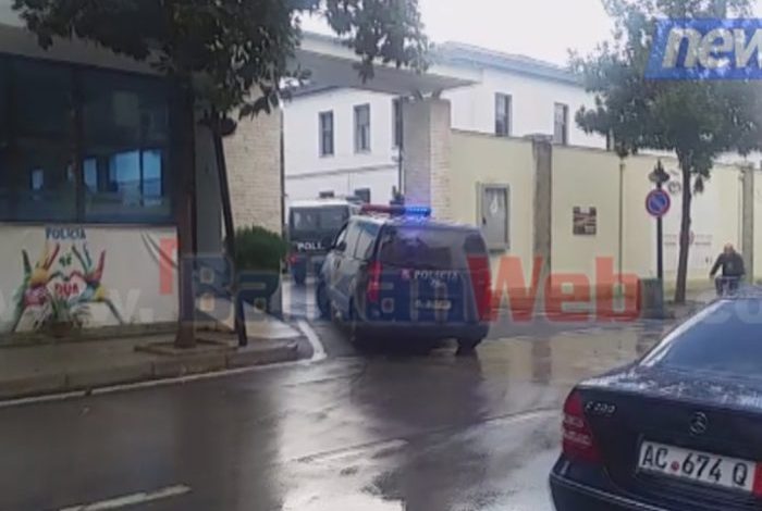 E RËNDË/ Policia e Elbasanit informacion zyrtar: Ardian Çapja në spital, dyshohet i plagosur me armë zjarri