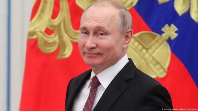 ZGJEDHJET PRESIDENTCIALE/ Rusët në referendumin për ta bërë pushtetin e Putinit… të “pavdekshëm”