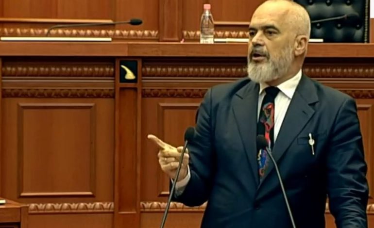 “ZGJEDHORJA”/ Rama: Më vjen keq që Shqipëria në 2020 ka nevojë për ambasadorë si përkthyes. Liderët po bëjnë adoleshentin
