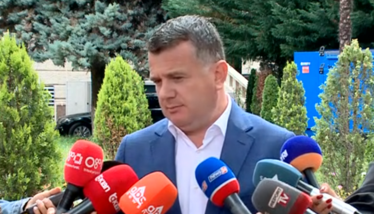 OPINIONET E VENECIAS/ Balla: I sugjeroj çdo institucioni dhe Presidentit të mos komentojnë draftet e papërfunduara. Presim…