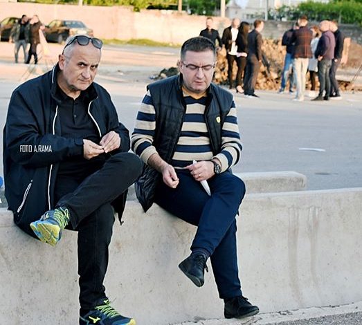 “MBËSHTES EDI RAMËN…”/ Tit Vasili i LSI bën ironi: Vërtet’ s’ka 15 kushte. Janë sebepe, zilia e verboi Europën
