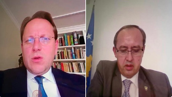 VIDEO-KOFERENCË ME VARHELYI/ Hoti: Dialogu me Serbinë dhe liberalizimi i vizave janë të nevojshme