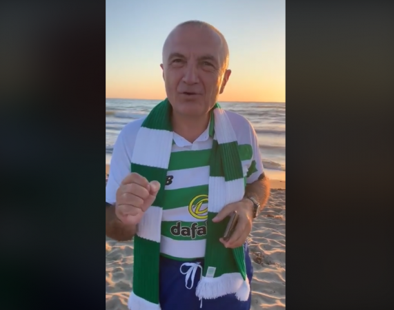 TIFOZI I CELTIC/ Meta vrapon në bregdet: 26 kilometra vrap para perëndimit të diellit, nuk është e lehtë por ne mundemi…