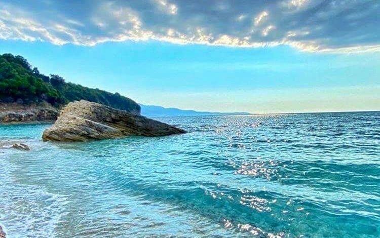 “BEAUTIFUL ALBANIA”/ Rama promovon plazhin e Pulbardhës në Sarandë