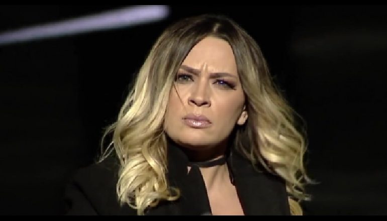 “LIDHNI NJË GUR NË QAFË DHE MBYSNI VETEN”/ “Shpërthen” Rozana Radi: Injorantë vendosni maskat. Kam miq të shtruar në spital dhe janë keq