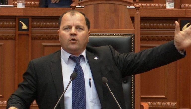 “NUK PËRMBAHET”/ Lefter Maliqi kërcënon Ramën: Do të terheqim zvarrë. Hiqe maskën o ditëzi se të doli boja