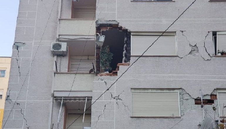 OPERACIONI “PALLATI”/ Vidhte orenditë nga banesat e dëmtuara nga tërmeti, arrestohet 35-vjeçari në Durrës