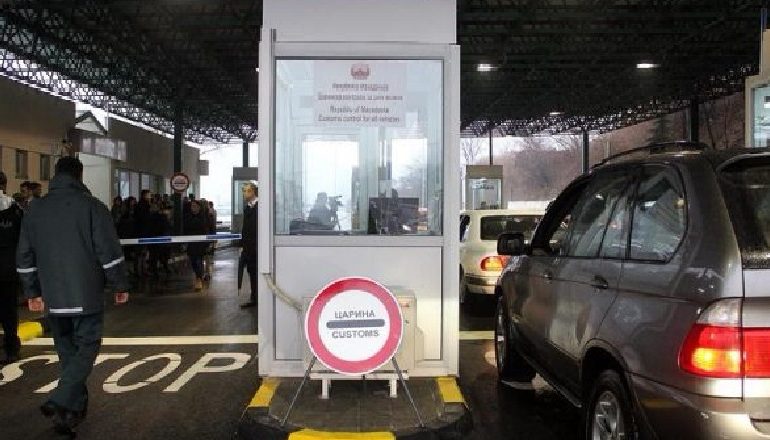 NJOFTIM/ Maqedonia e Veriut do vendosë për mbylljen e kufirit me Kosovën dhe Serbinë