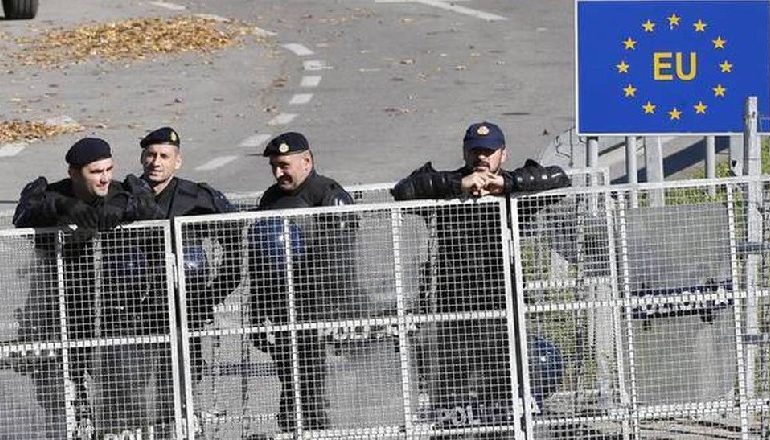 COVID-19/ BE-ja mban përsëri të mbyllura dyert për Shqipërinë! Lihen jashtë kufijve edhe Serbia dhe Mali i Zi