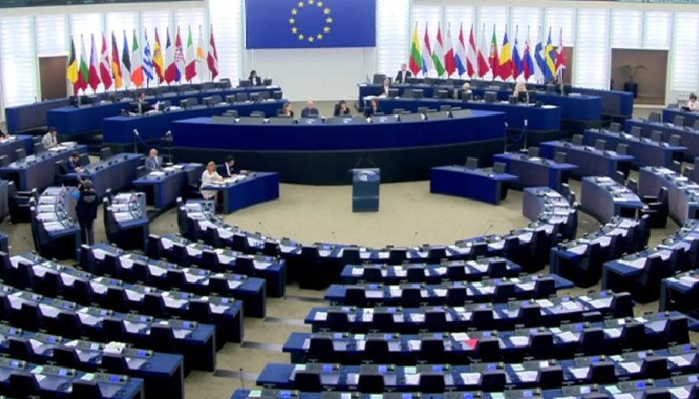 “MARRËVESHJA E 5 QERSHORIT TË MIRATOHET PA NDRYSHIME”/ Parlamenti Evropian heq deklaratën e 3 eurodeputetëve për Shqipërinë