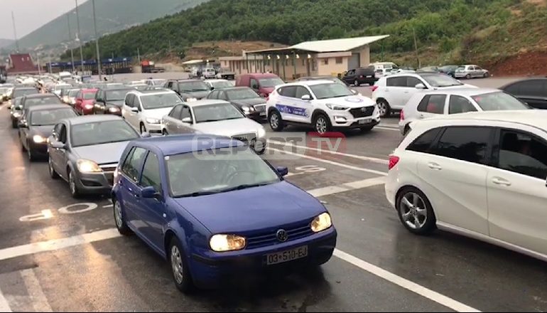 NUMËR REKORD PUSHUESISH NGA KOSOVA NË MORINË/ “Kemi marrë masat për COVID-in, vijmë të heqim stresin”