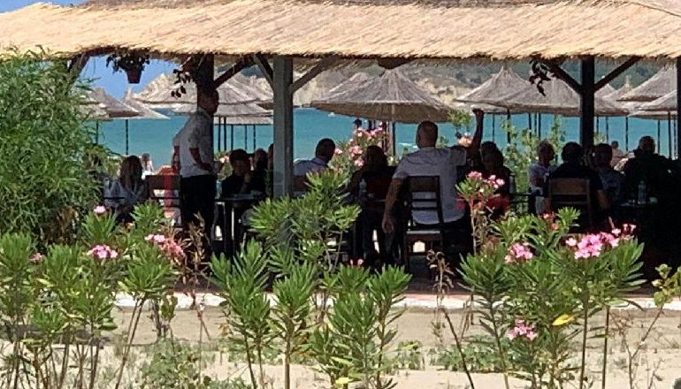 PËRGATITJA PËR ZGJEDHJET/ Rama sërish në Vlorë, mbledh strukturat e PS-së buzë detit në Zvërnec (FOTOT)
