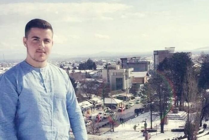 TRAGJIKE/ I riu shqiptar humb jetën në vendin e punës