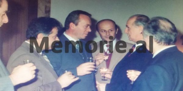 DOSSIER/ Publikohen dokumentet tepër sekrete të komunizmit, Ramiz Alia në Byro: Sigurimi në gjumë, me vagabondët s’mbahet Shqipëria! 23 Korrik, 2020 07:58 |