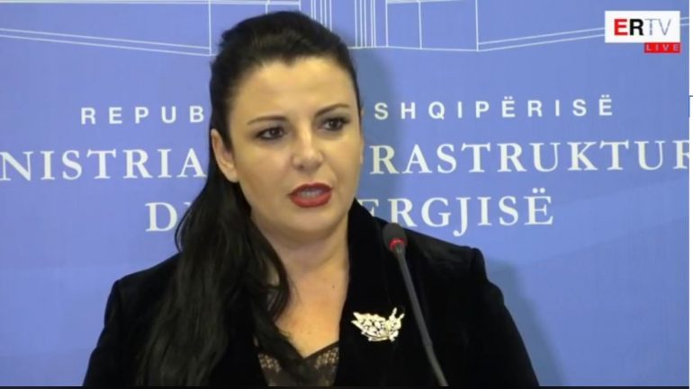 REAGIMI/ Pas akuzave, flet Belinda Balluku: A keni motra ju? Mercenarët përdorin emrin tim në fotot e të tjerëve, thonë gjëra të ndryra