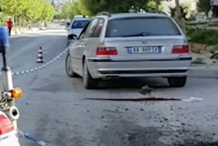 E TRISHTË/ Shkoi të bënte pazarin dhe u përplas nga BMW-ja, ndërron jetë në spital i aksidentuari në Vlorë