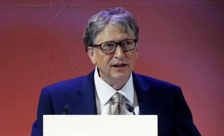 COVID-19/ Bill Gates: Vaksina të përdoret për njerëzit që kanë nevojë, jo për atë që ofron para