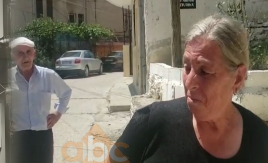 I DHUNUAN DHE I GRABITËN/ E moshuara mes lotësh: Më morën lekët e qirasë dhe peshoren që shes lakra, tani do dalim në xhade
