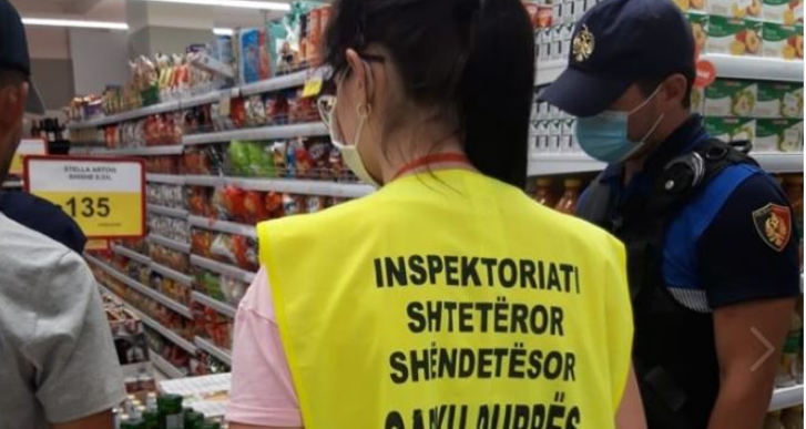 NDËRGJEGJËSOHEN QYTETARËT/ Vetëm një gjobë nga 900 kontrolle për maska në ambiente të mbyllura