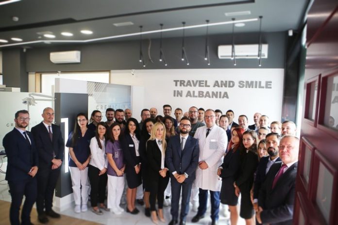 NË EPOKËN E COVID-19/ RAI News: Tirana destinacioni i preferuar i turizmit dentar për italianët