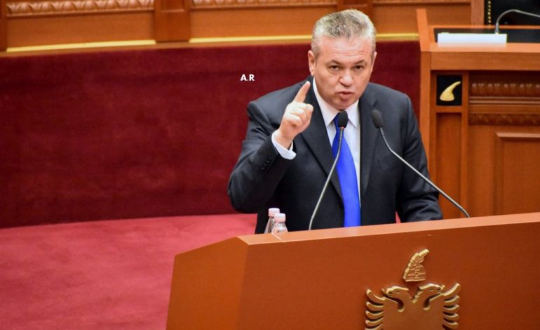 DEBATI NË PARLAMENT PËR TË PËRNDJEKURIT/ Murrizi: Socialistët i dëmshpërblyen më mirë se sa PD-ja