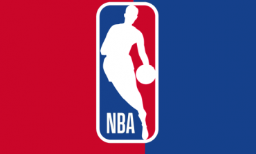 MASAT NDAJ KORONAVIRUSIT/ NBA mbyll dhomat e zhveshjes, lojtarët me uniformat e veshura që në hotel